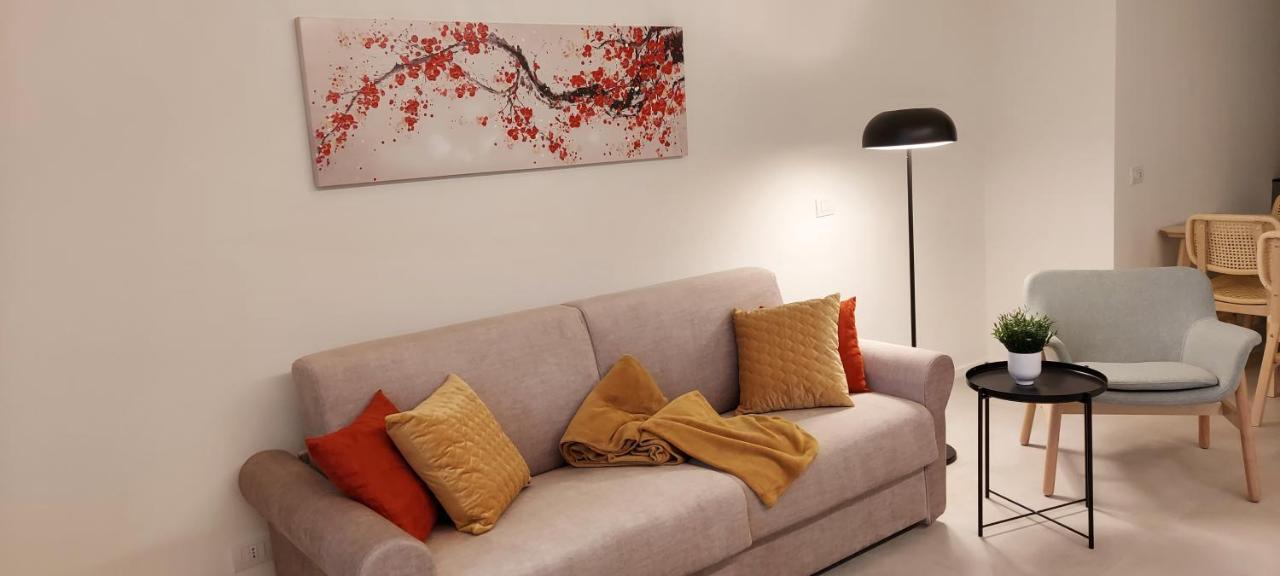 Rent 3 * Milano